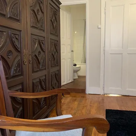 ホステル Vintage Baixa -