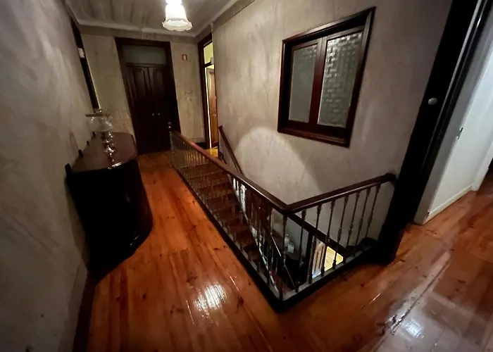 Vintage Baixa - אכסניה