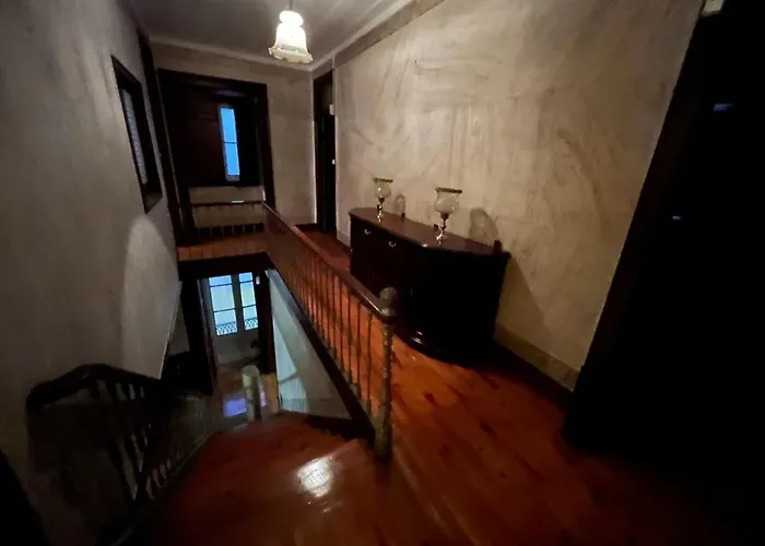 Vintage Baixa - אכסניה *